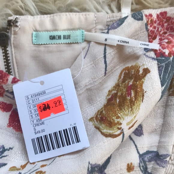 URBAN OUTFITTERS STRAPLESS FLORAL CROP TOP - Picture 3 of 5